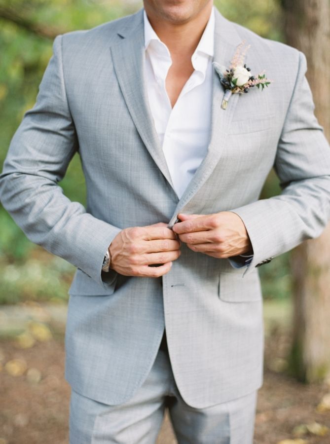 The Best Wedding Suits: Light Gray Single Breasted Suit