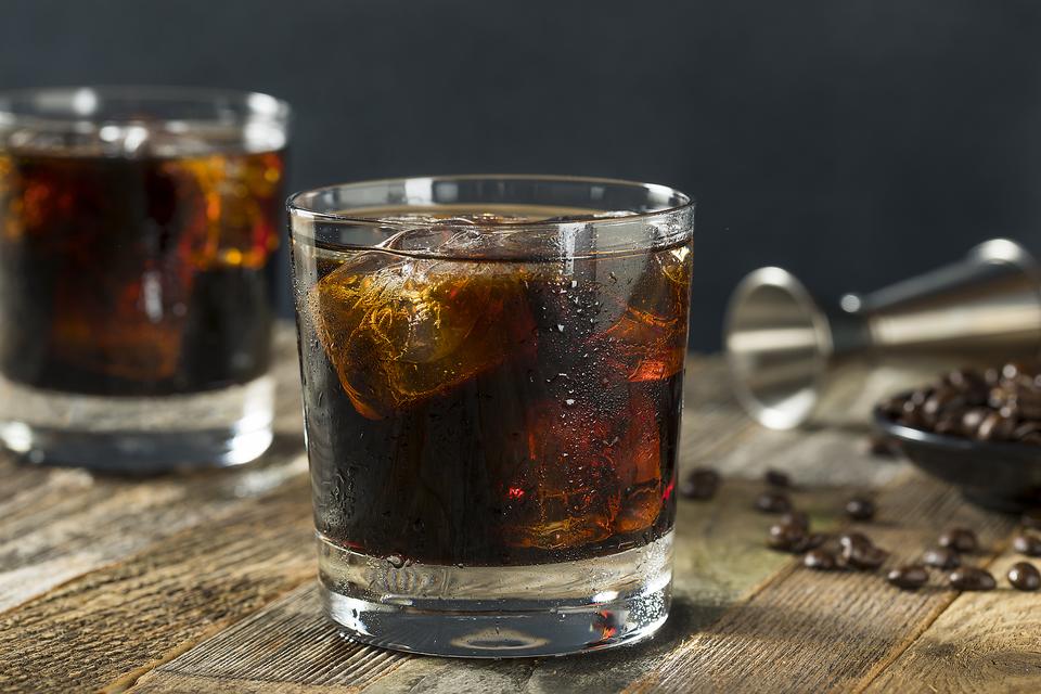 10 Must Known Vodka Cocktails: Black Russian Cocktail