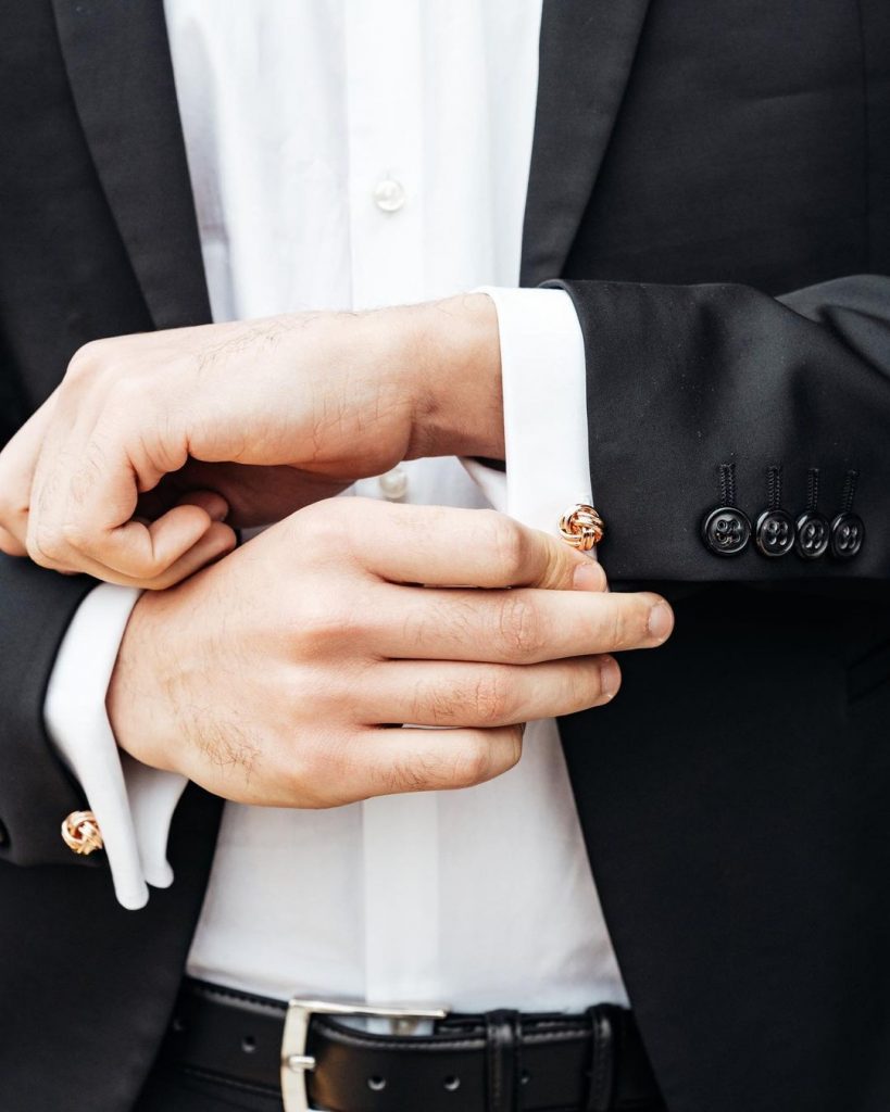 TD Links Review - Gold Cord Plated Cufflinks