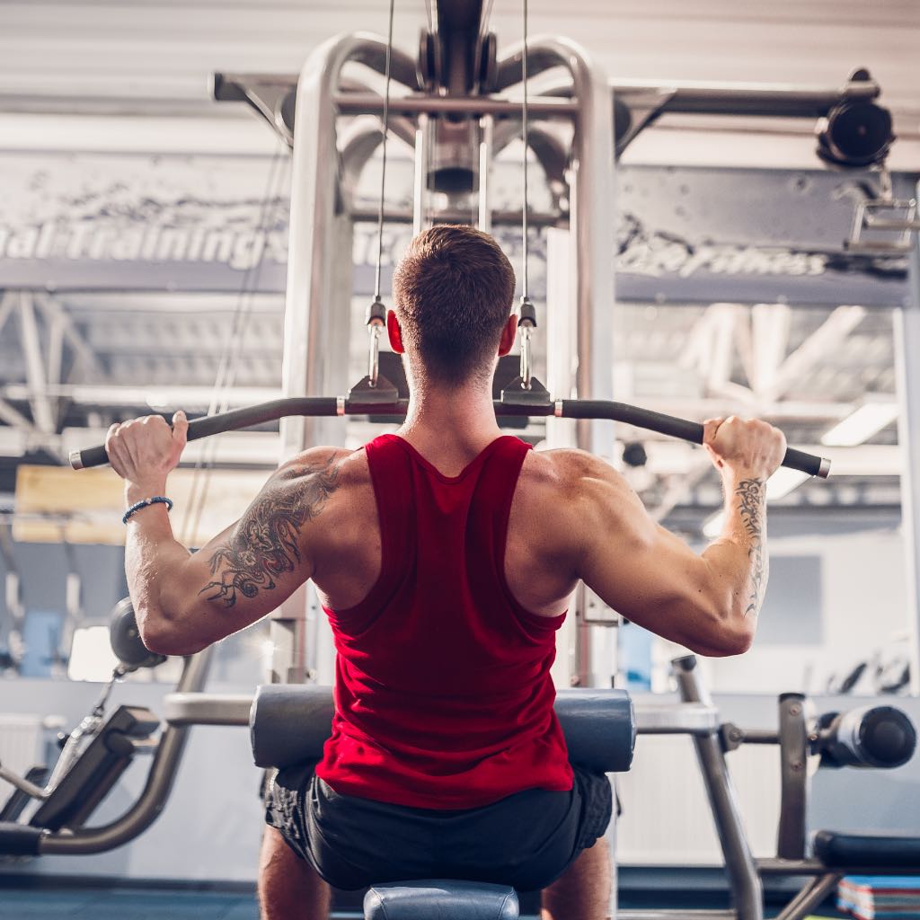 Best Gym Exercises For Men: Lat Pulldown