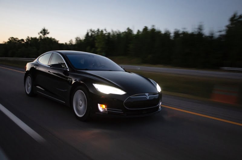 Tesla Model S Rolling Photo