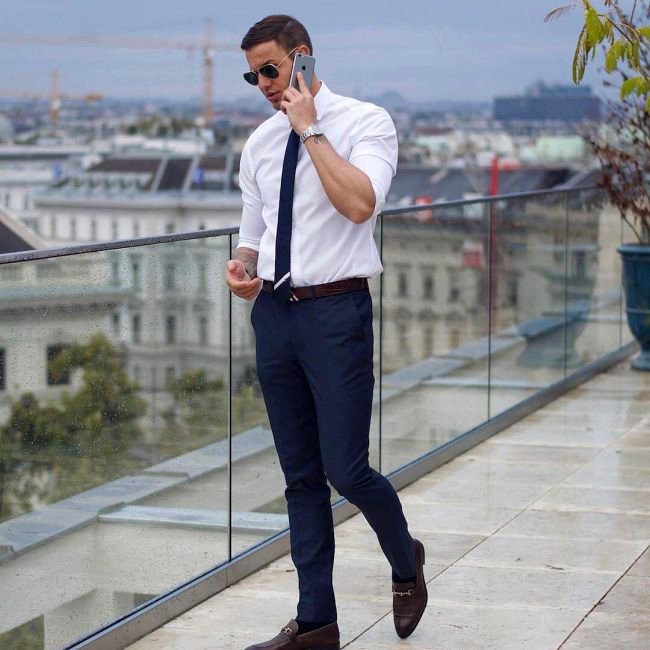Business Professional Guide: White Shirt Navy Pants Outfit